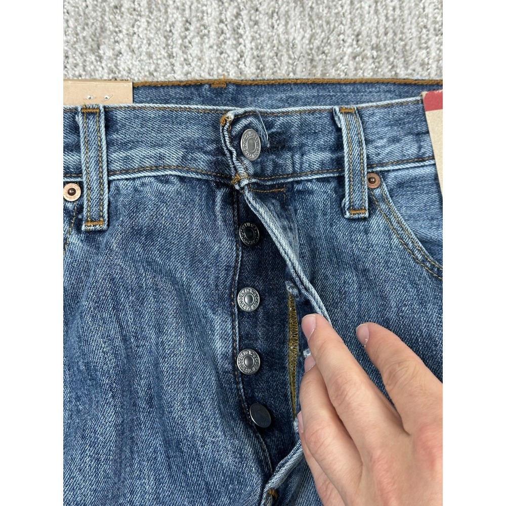 Levis 501 Original Jeans Mens 33x30 Medium Wash Straight Leg 100% Cotton NWT - Picture 7 of 12